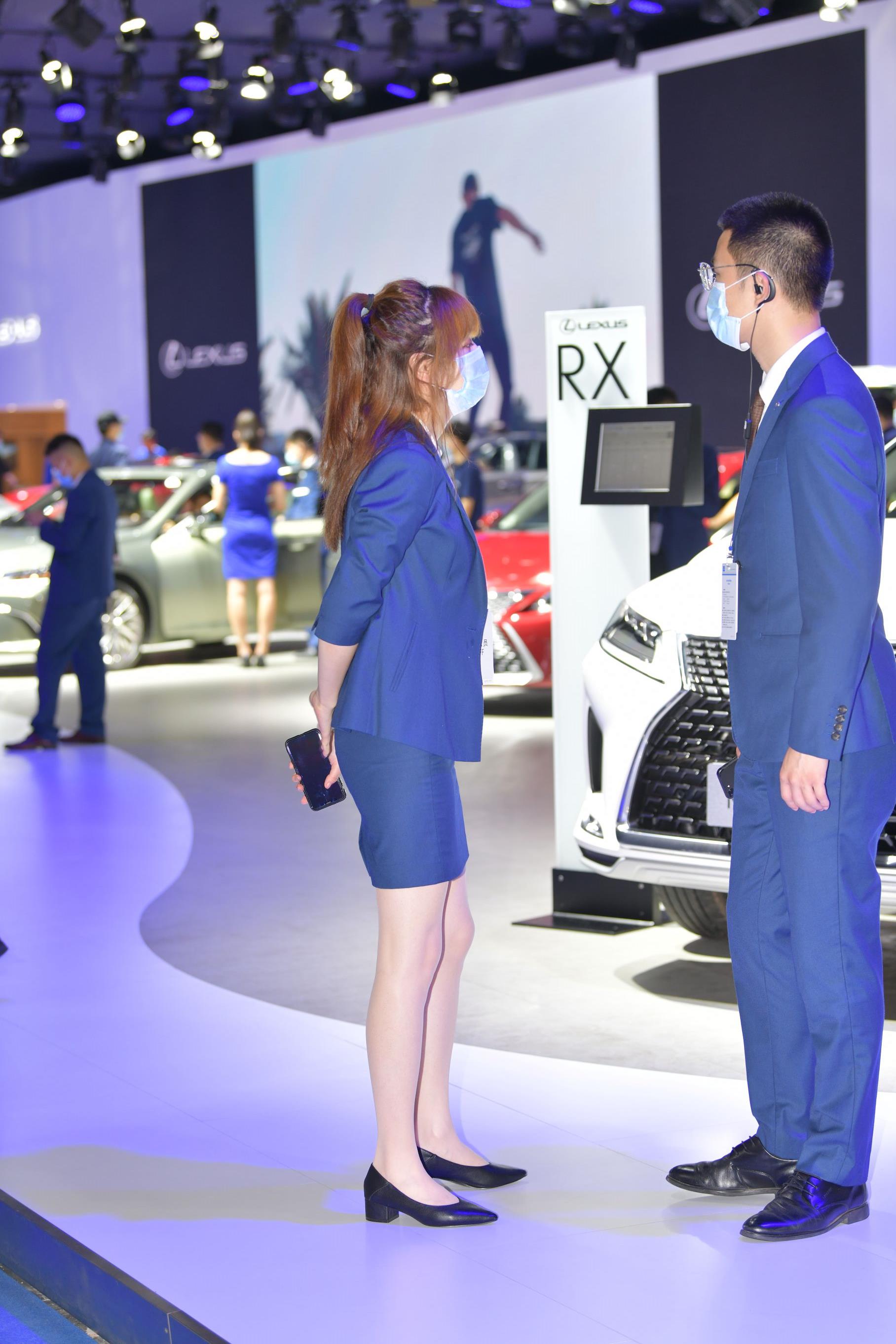 31019-x4x4xplcznl.jpg