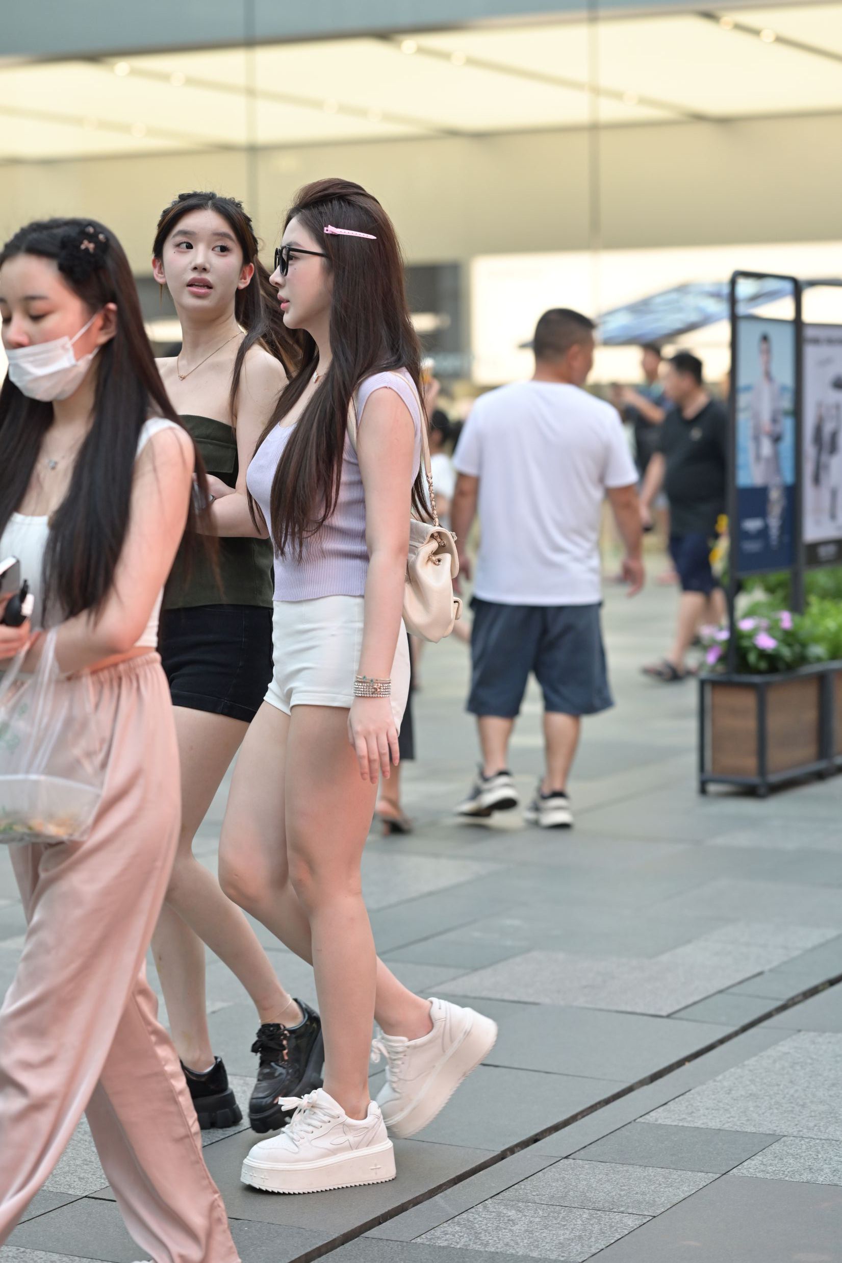 161105-2wjmjf0wora.jpg