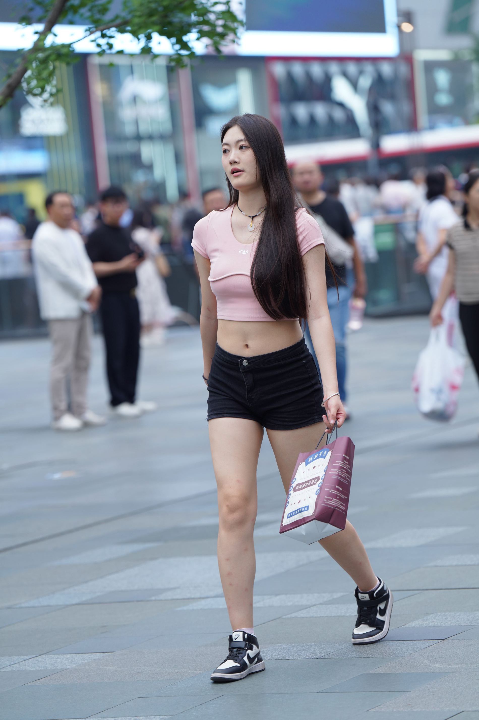 161134-vceeo5w4jwy.jpg