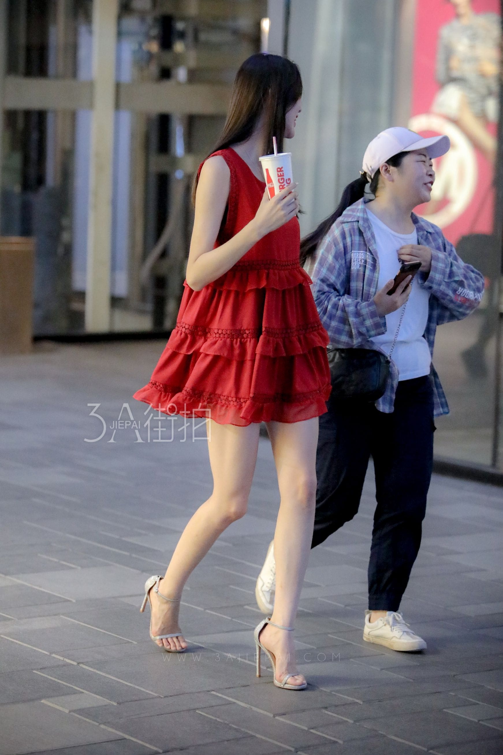 100614-hmxpgr30xg0.jpg