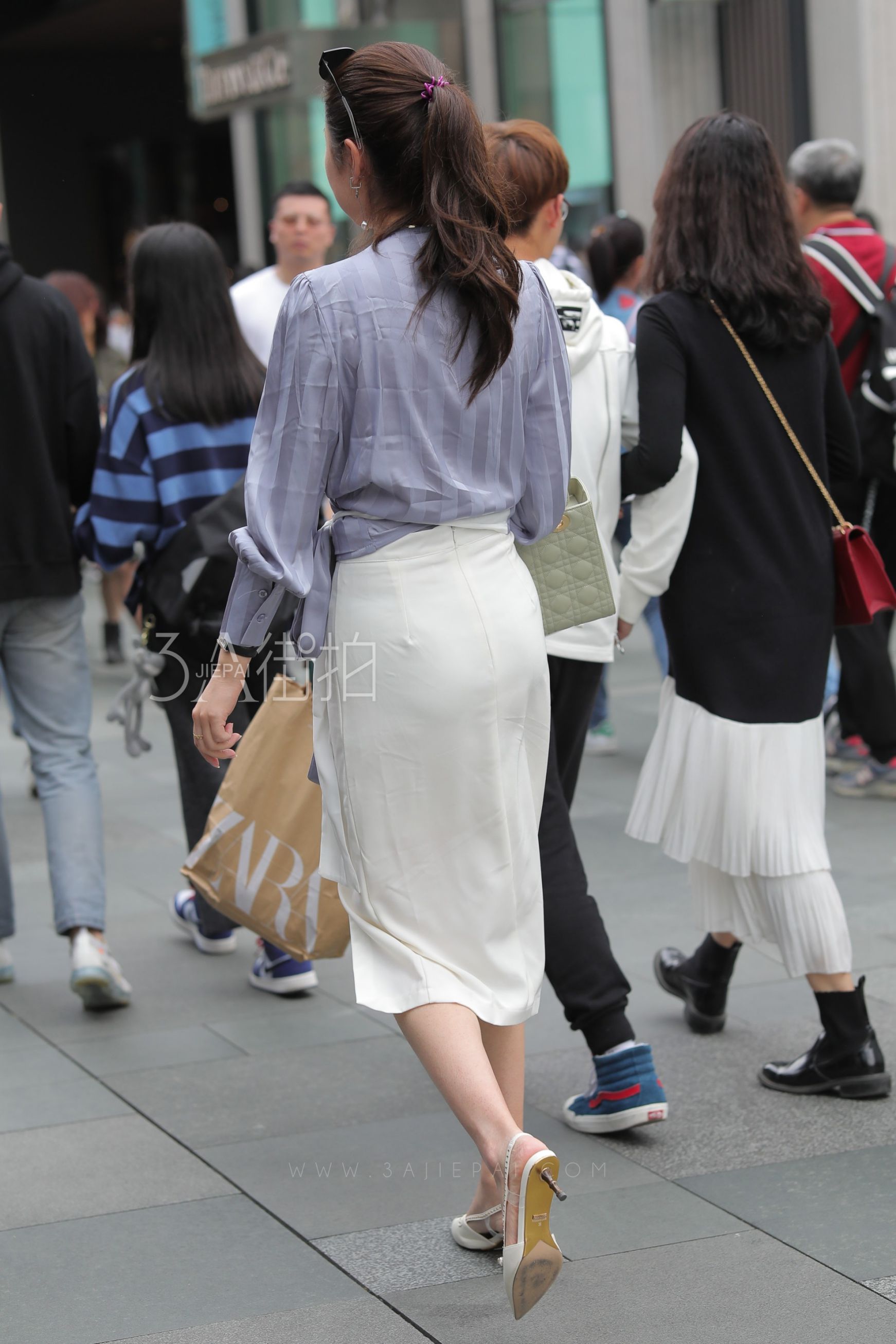 100524-agsfdckn2gq.jpg