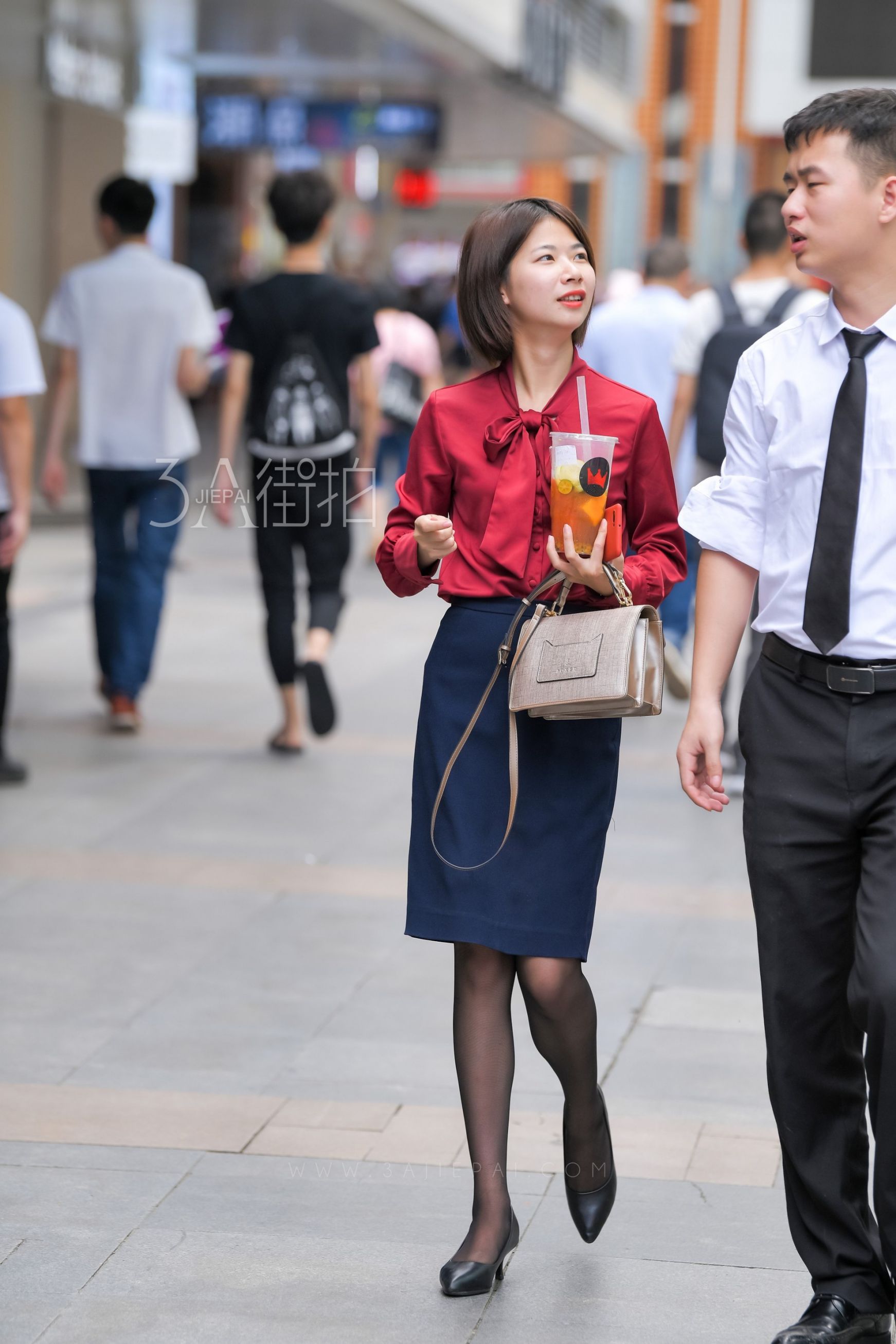 100514-lh1f10ejyyp.jpg