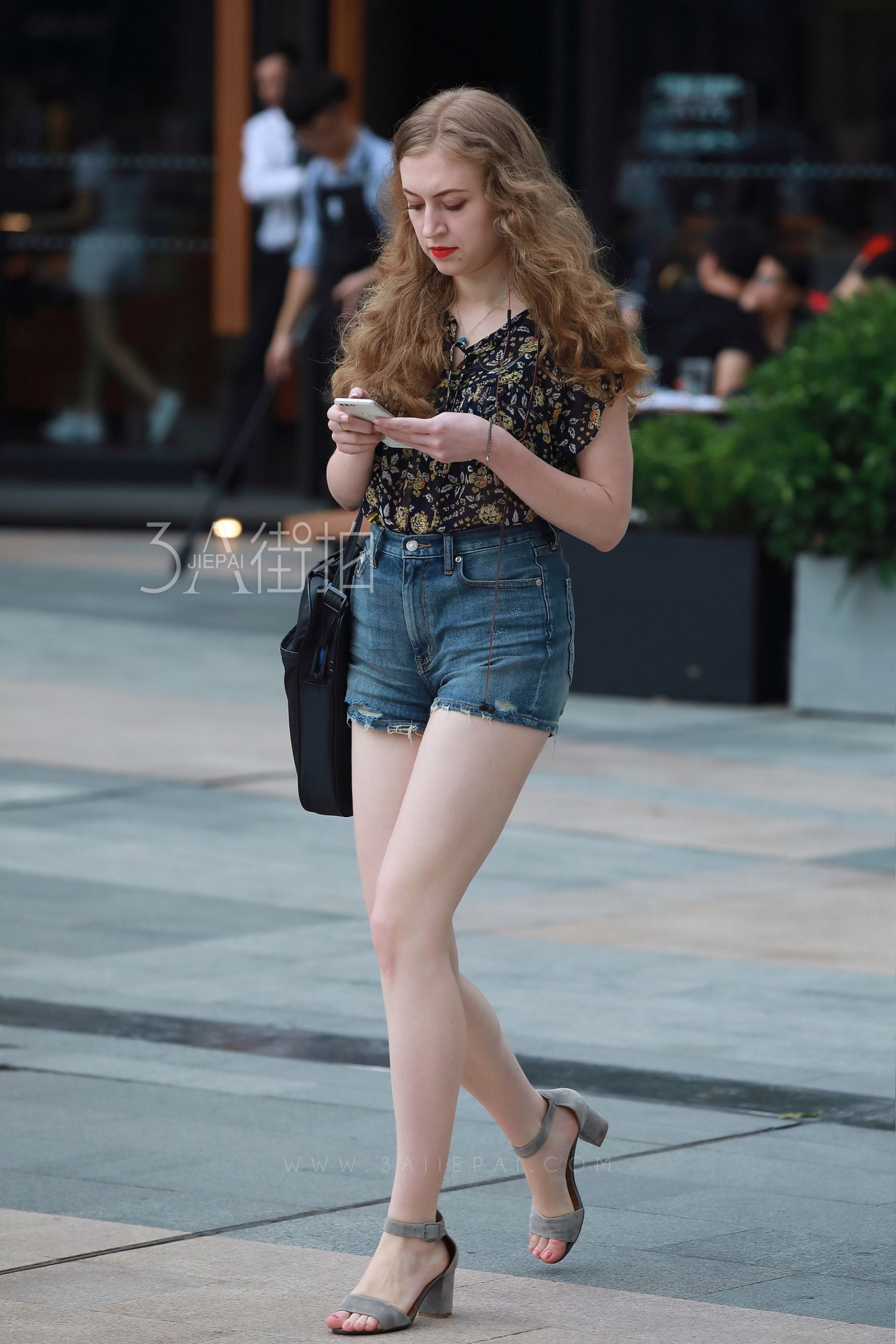 95626-i0fviu22v2w.jpg