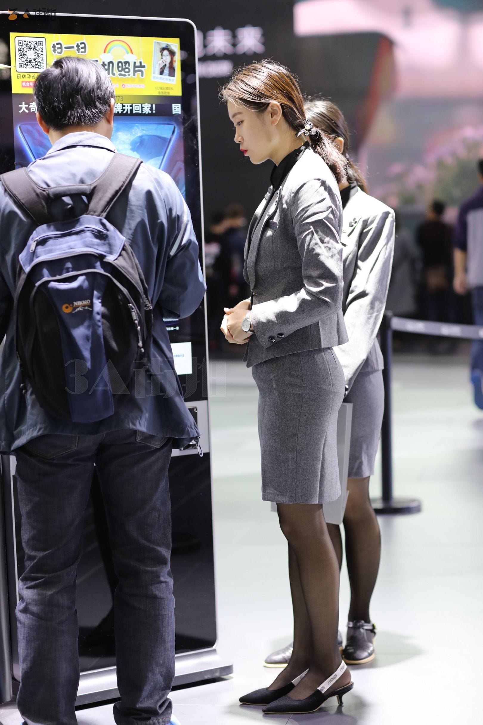 95359-03g4tchafsq.jpg