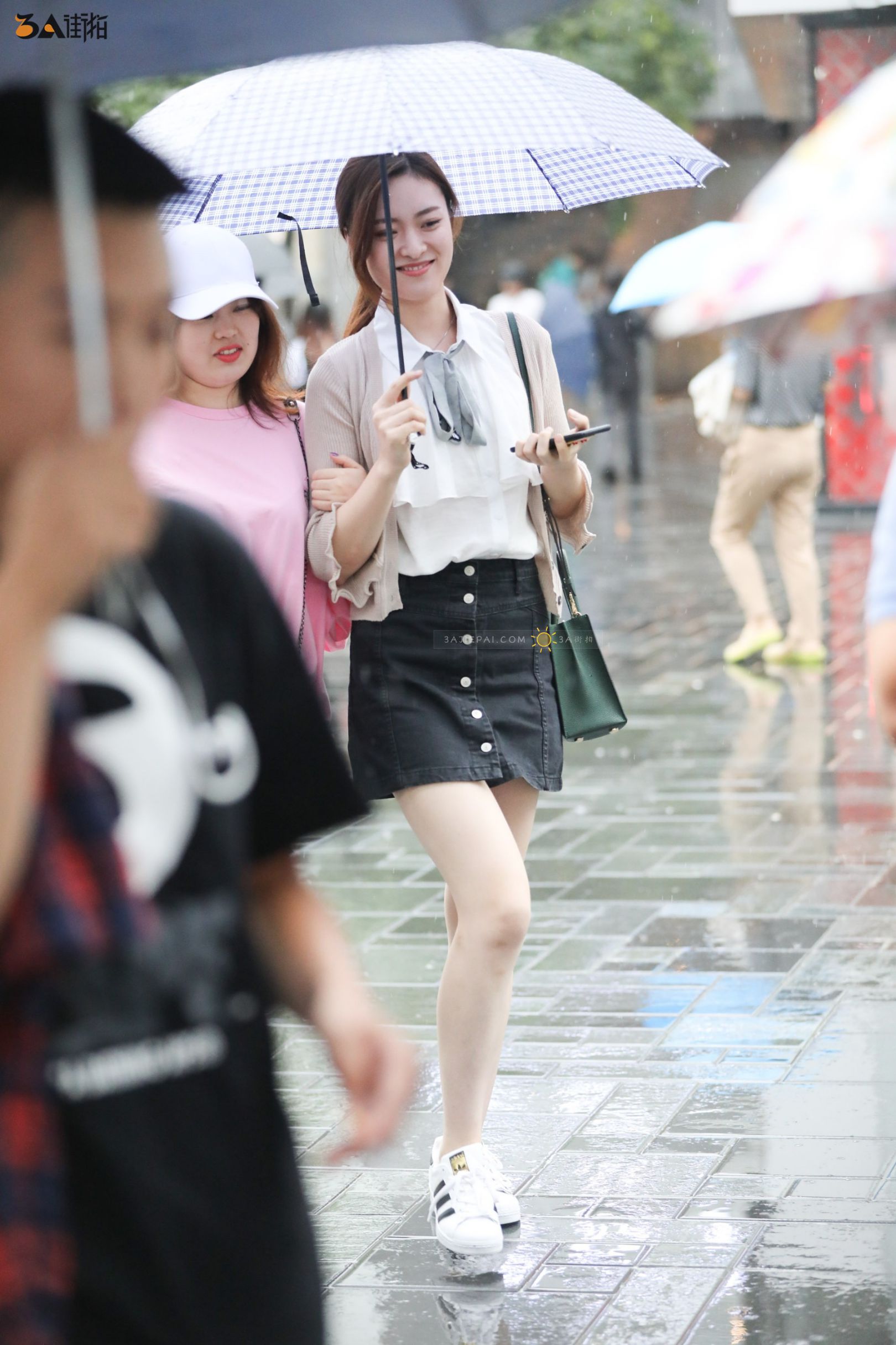 94900-cscgt4nhgir.jpg