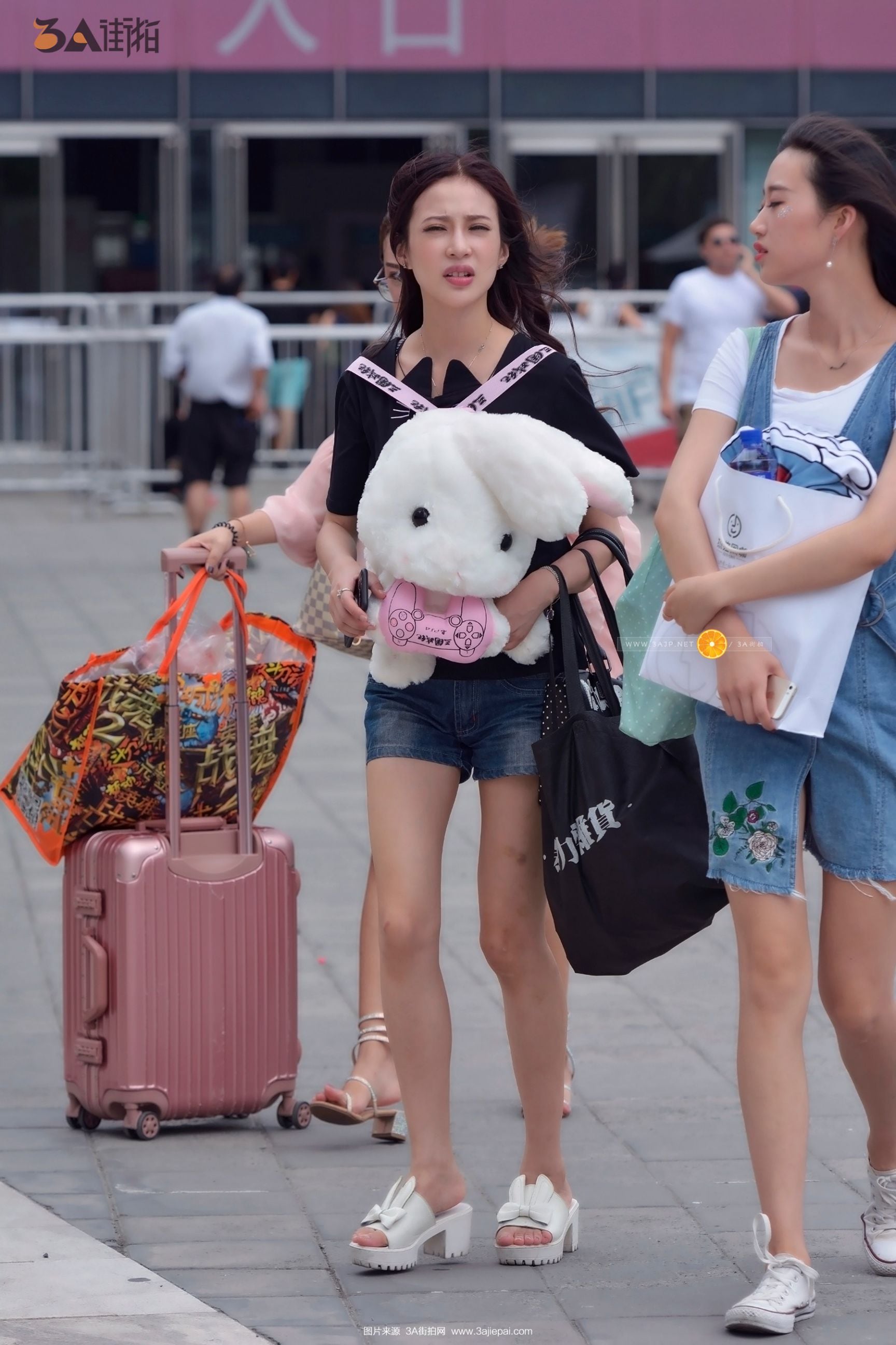 90669-qcohy25fhnx.jpg