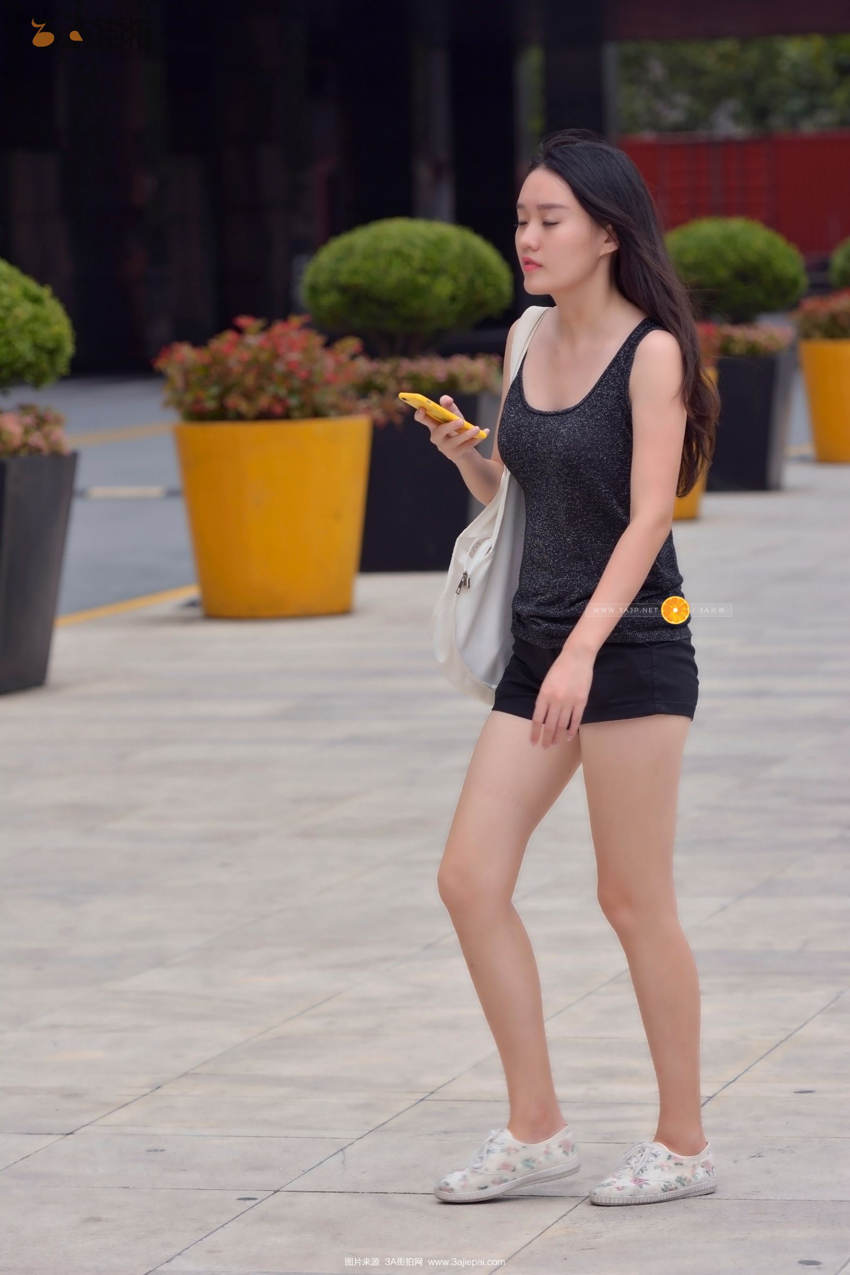 90665-00muxxnfhcw.jpg