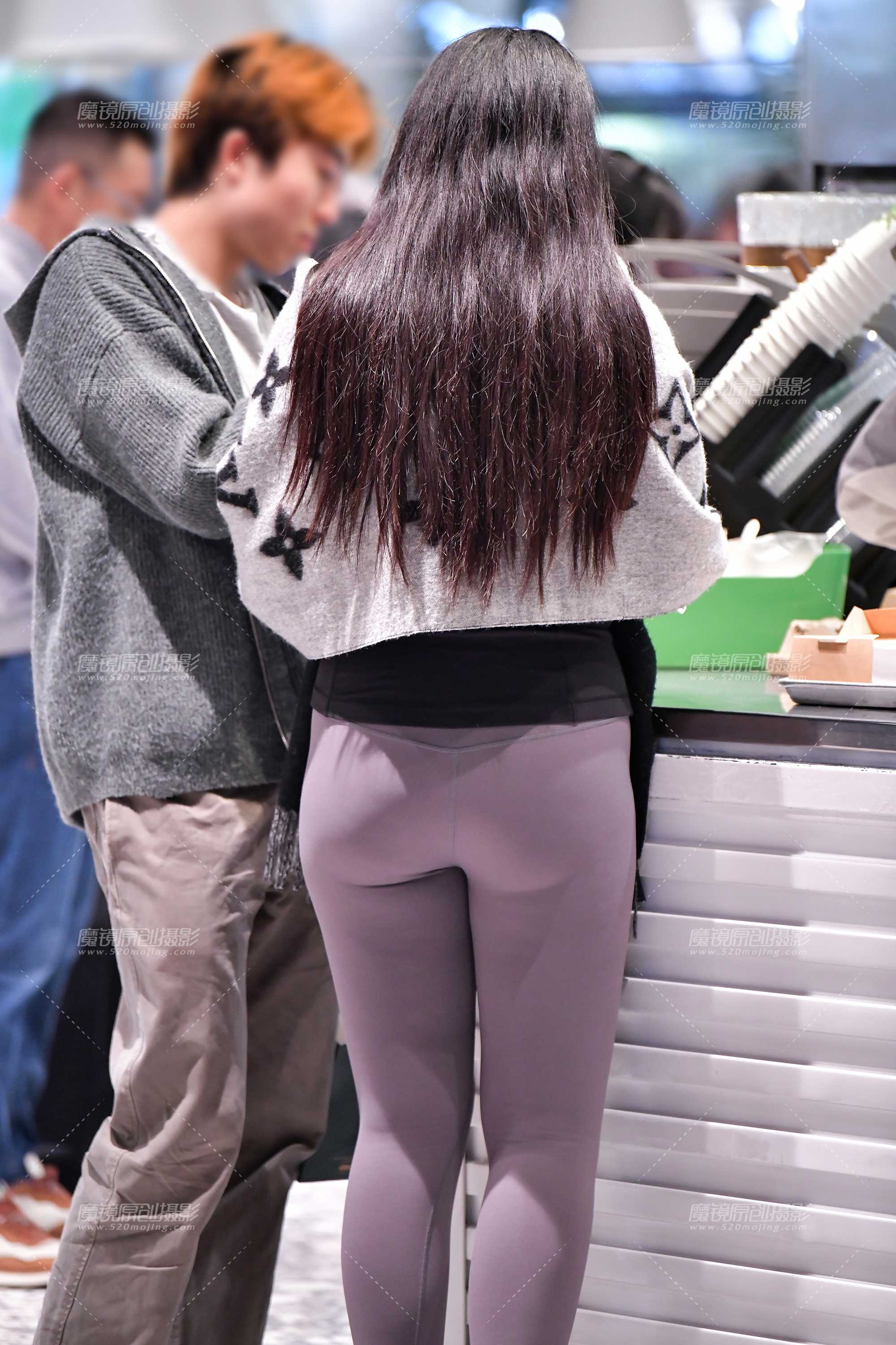 52894-4nysh24ezgn.jpg