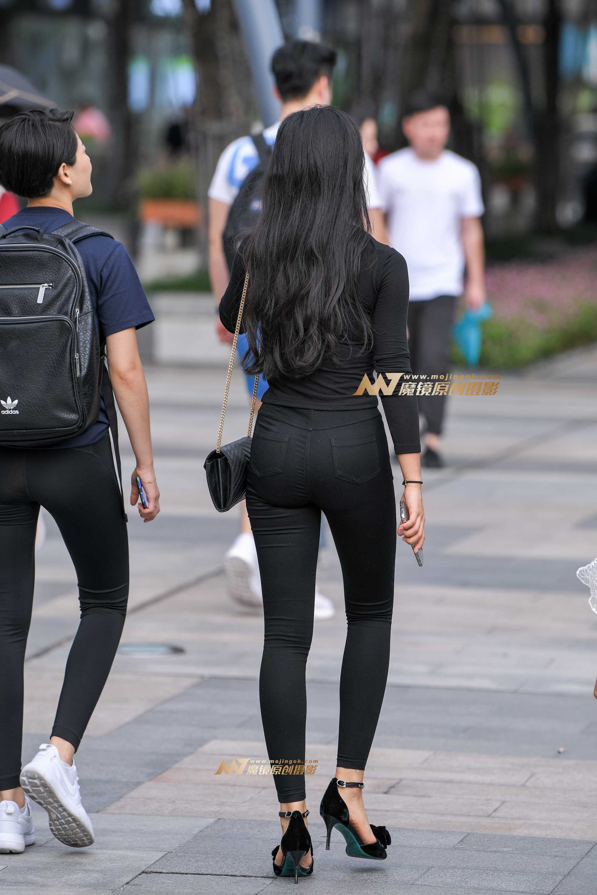26781-4w14wntui4g.jpg