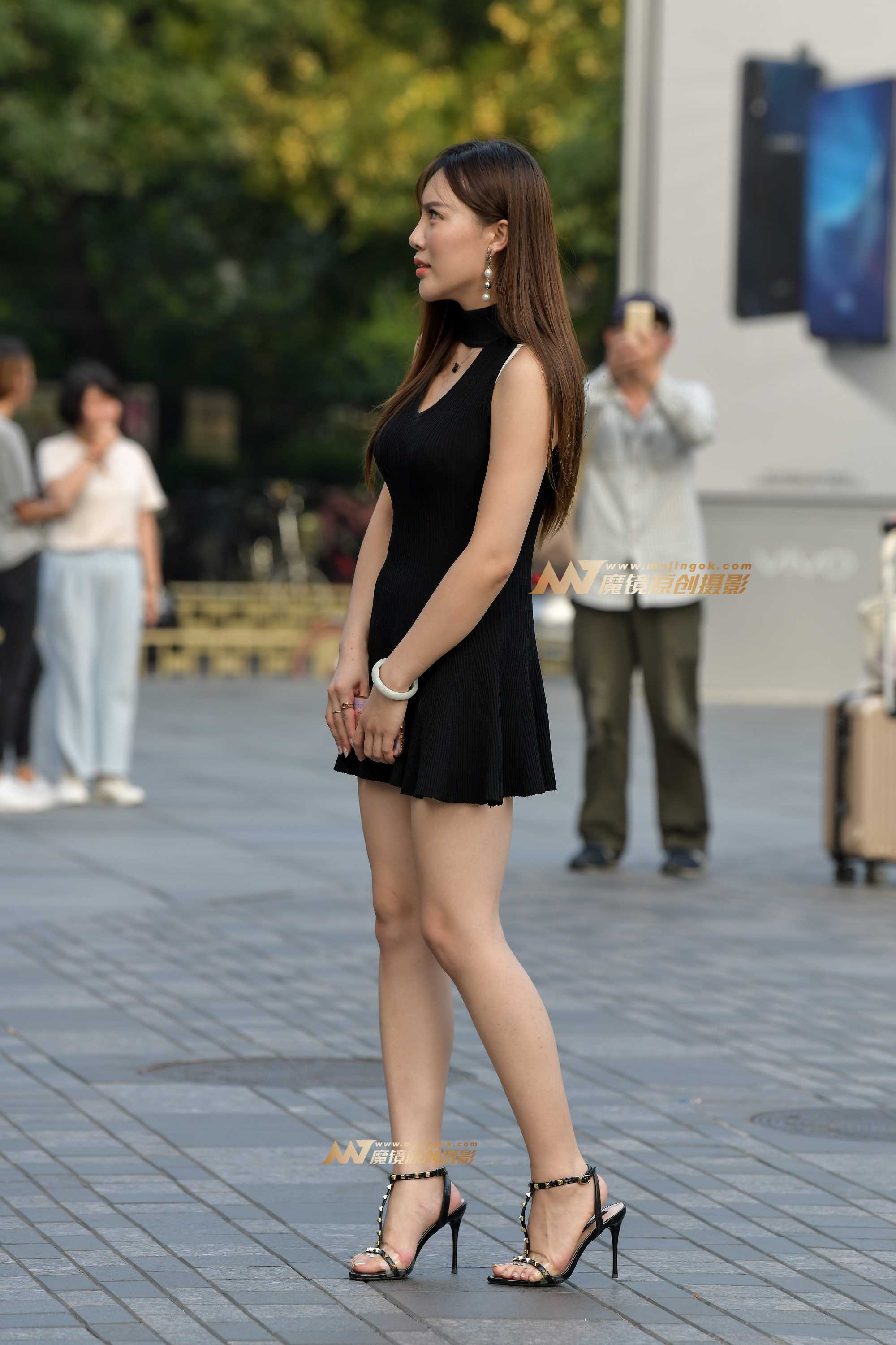28605-bfk04heqc1k.jpg
