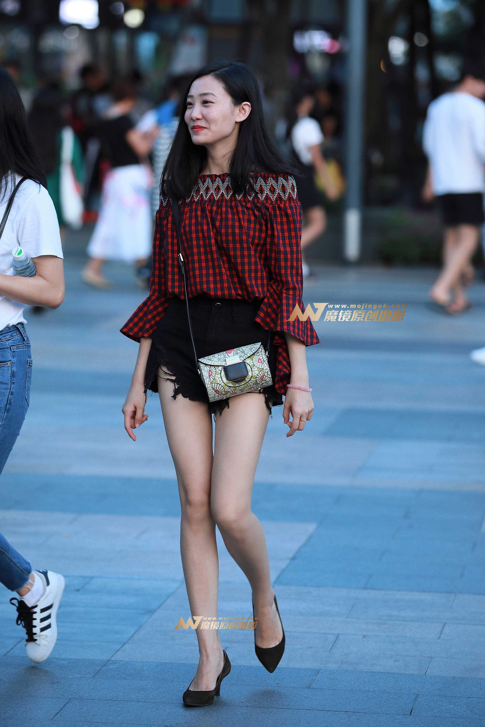 21786-0l1ok4i1jp1.jpg