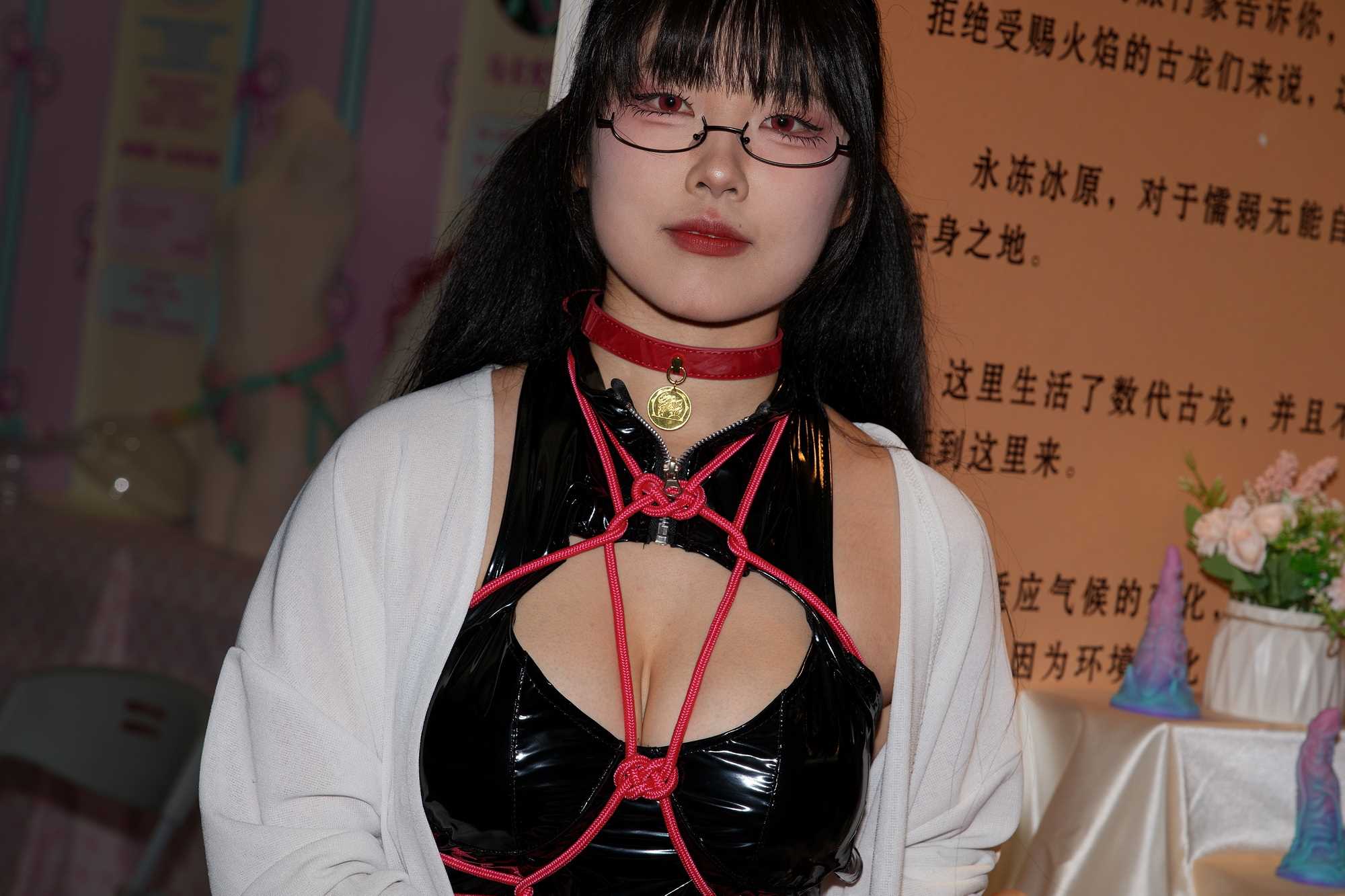 54193-3av3omyzvhg.jpg
