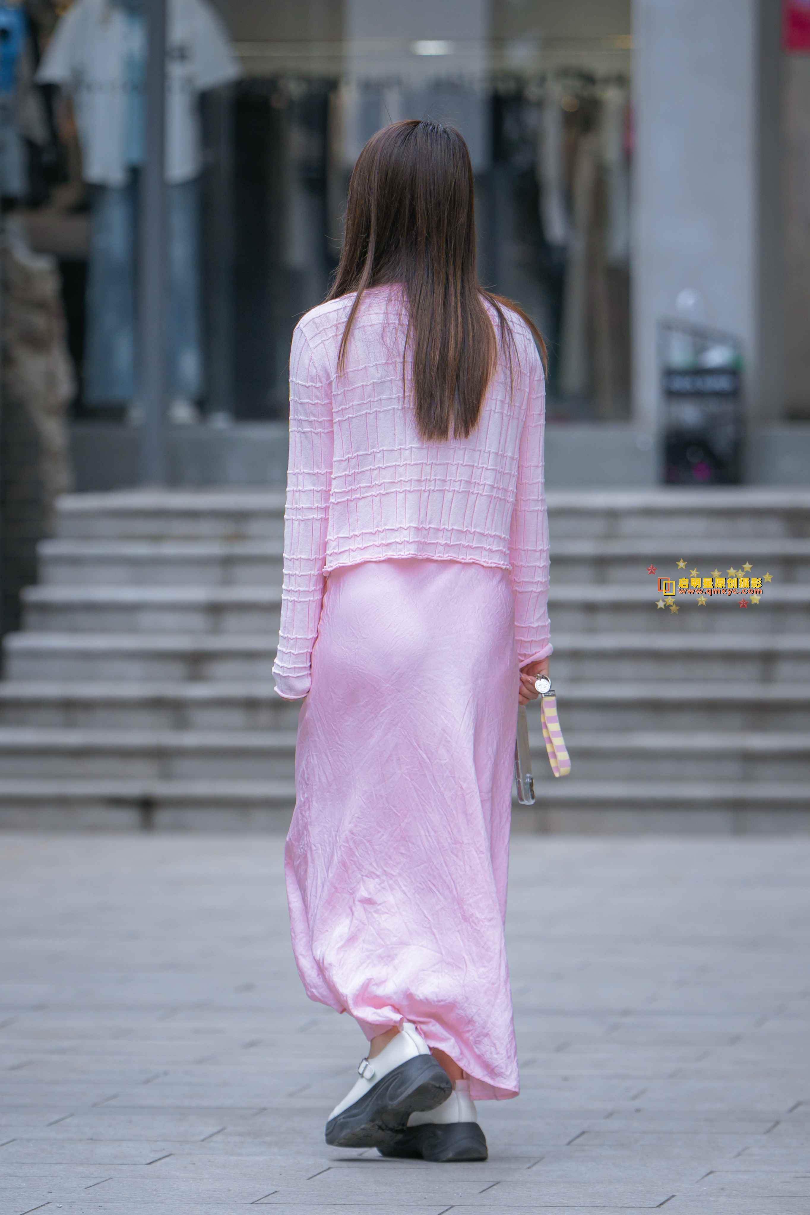468314-iknlj2nht4x.jpg