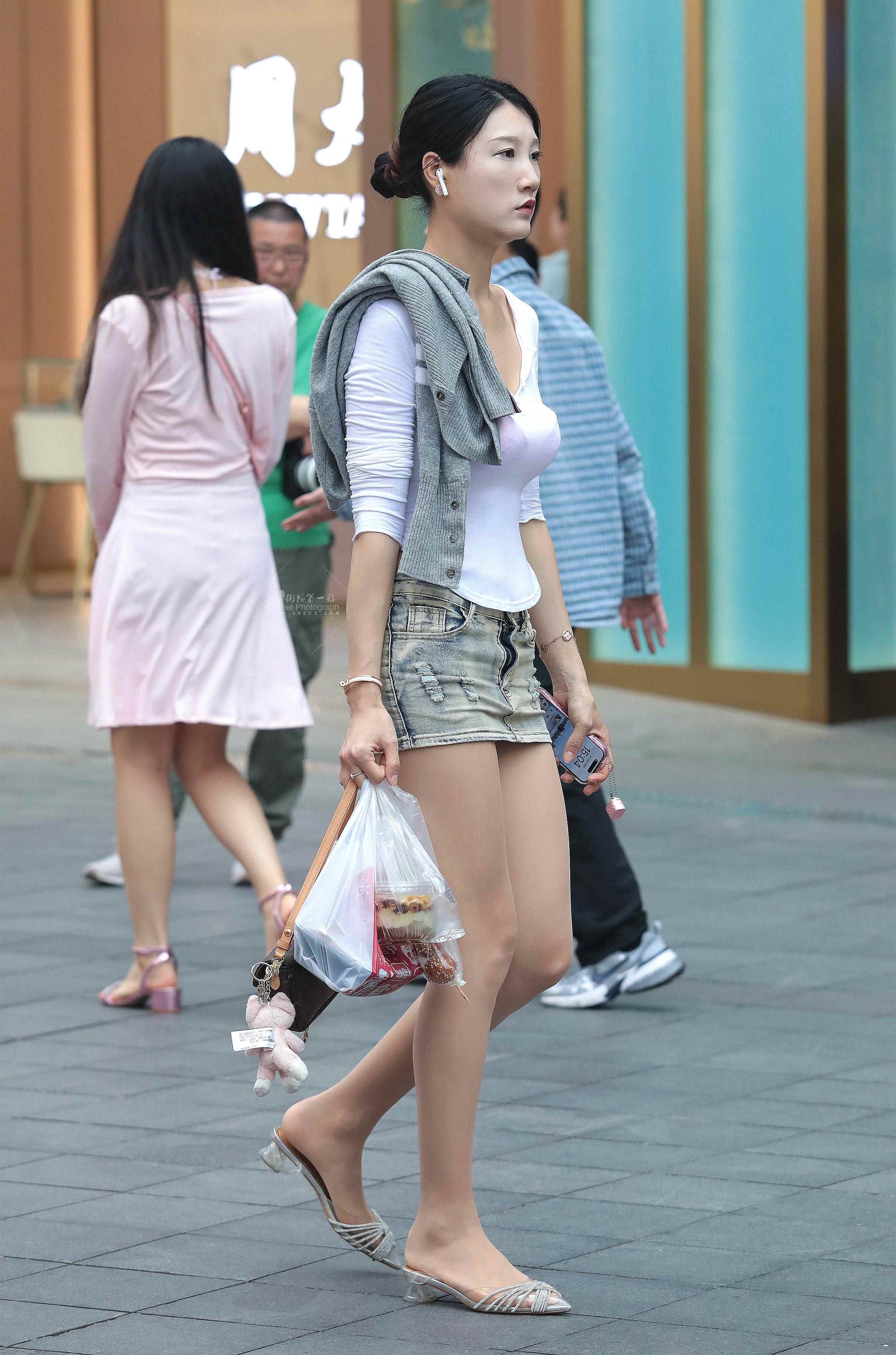 472434-1ehlqasktaz.jpg