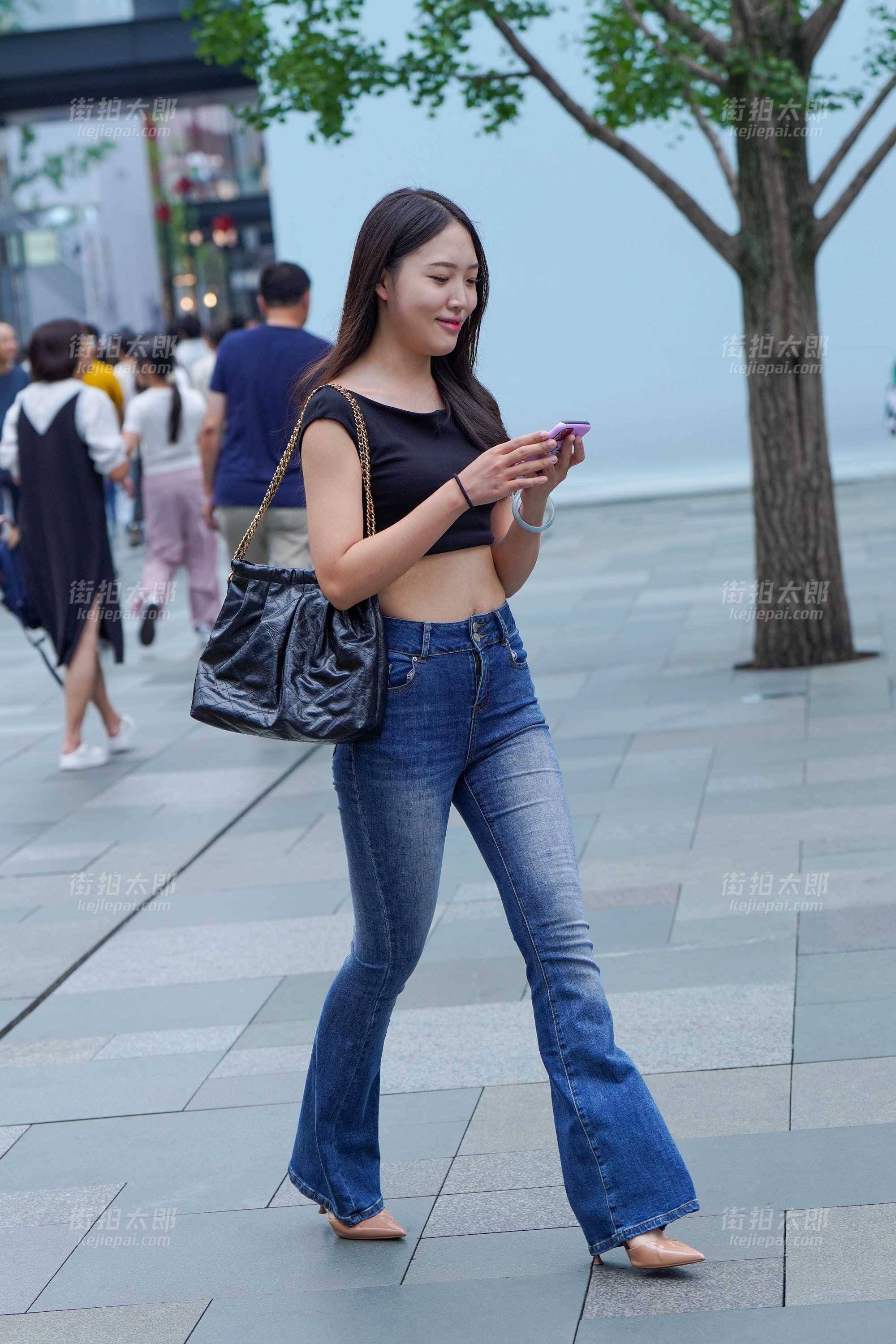 8413-amc4cu5vnqn.jpg