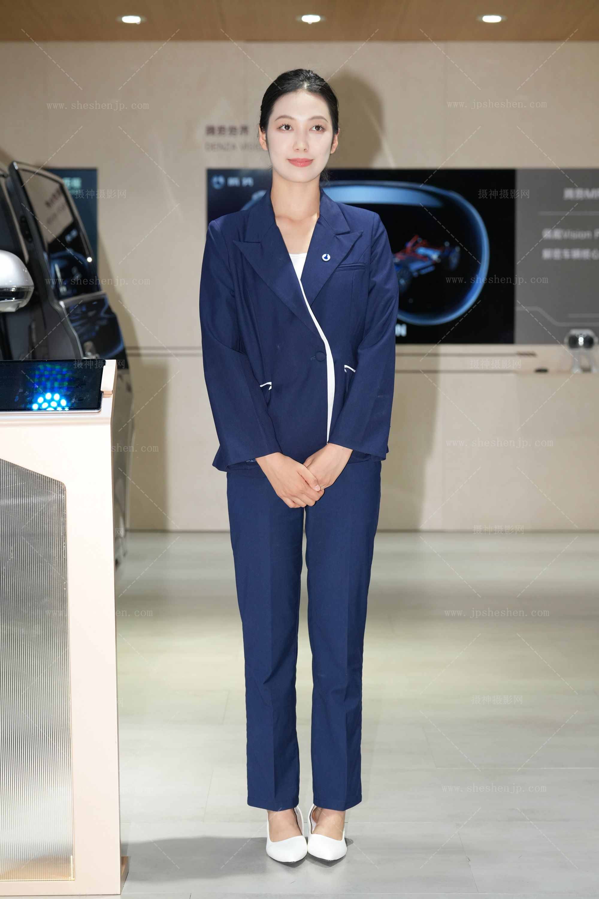 20114-oj2afafqgyu.jpg