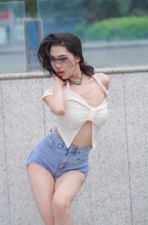 热舞女孩
