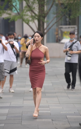 性感韵味女子